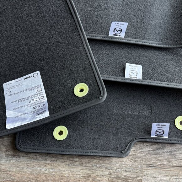 MAZDA CX-5 Floor Mats OEM 2017-Current Carpet Black Set 4 out of 4 KBG6-68G40 - Picture 8 of 8